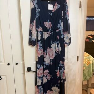 Chic Navy Floral Long Sleeve Dress